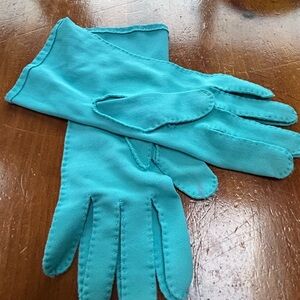 Turquoise ladies Vintage gloves- beading and hand stitching- preloved